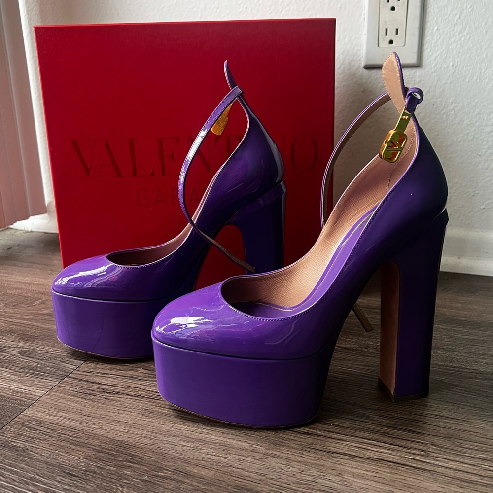 Valentino Heels only worn once!